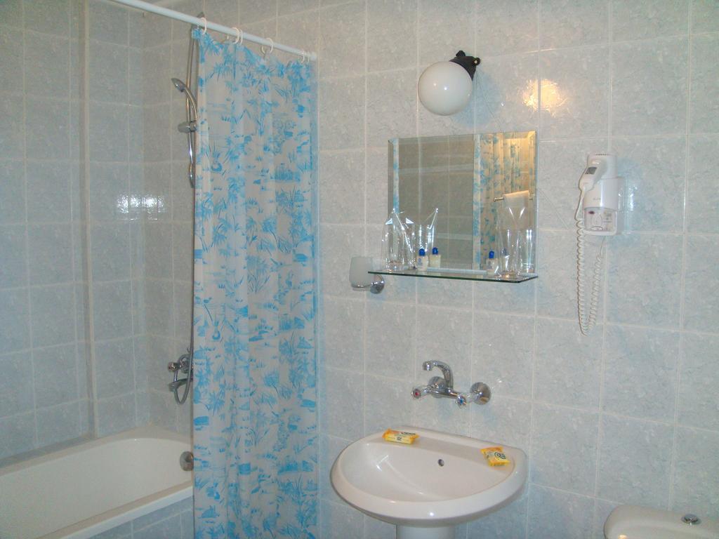 Velingrad Balneohotel 部屋 写真